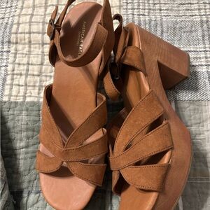 American Eagle Outfitters Brown Sandals with Geometric Straps 9
